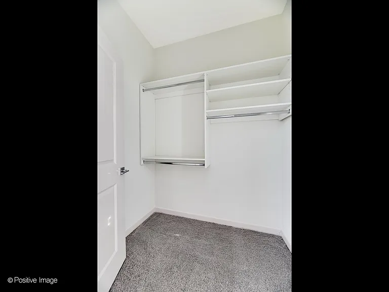 2146 N Nashville Ave #3N — Photo 12