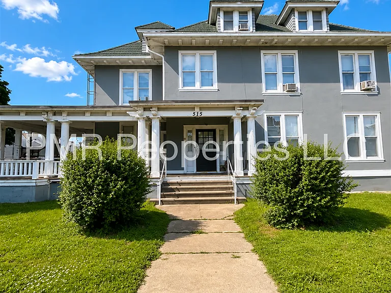 525 S 7th St — Photo 1