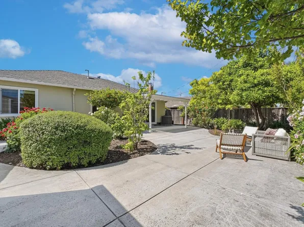1767 Pomeroy Ave, Santa Clara, CA 95051