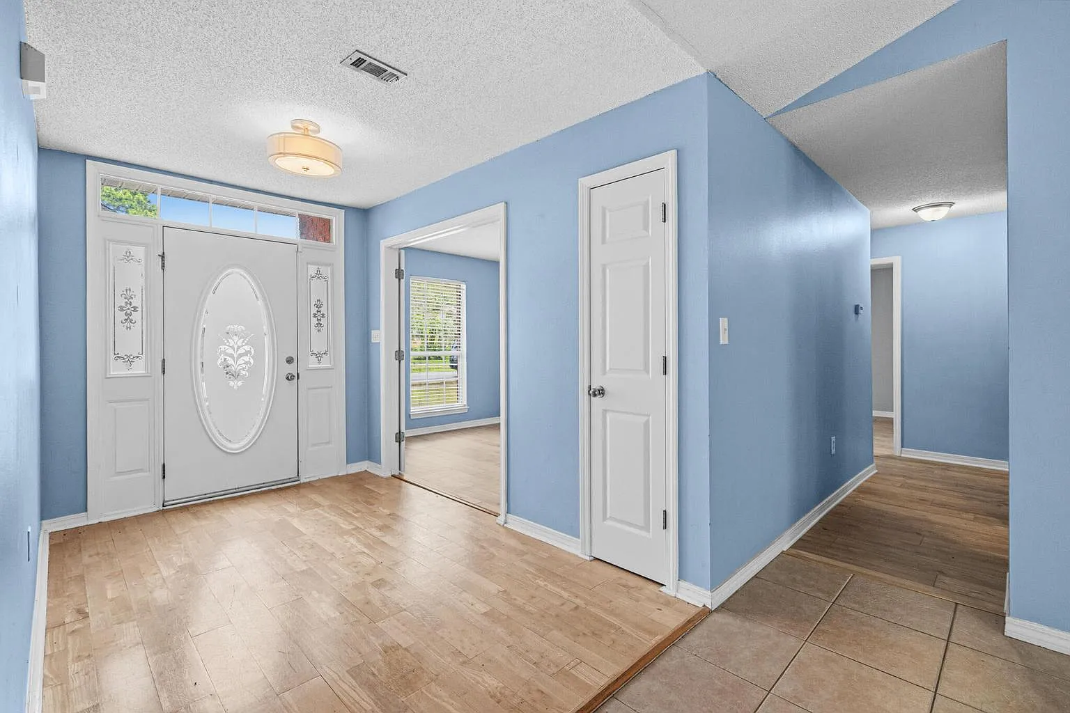 3998 Lauren Ct — Photo 4