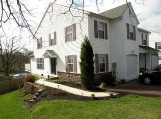210 Green St, Souderton, PA 18964