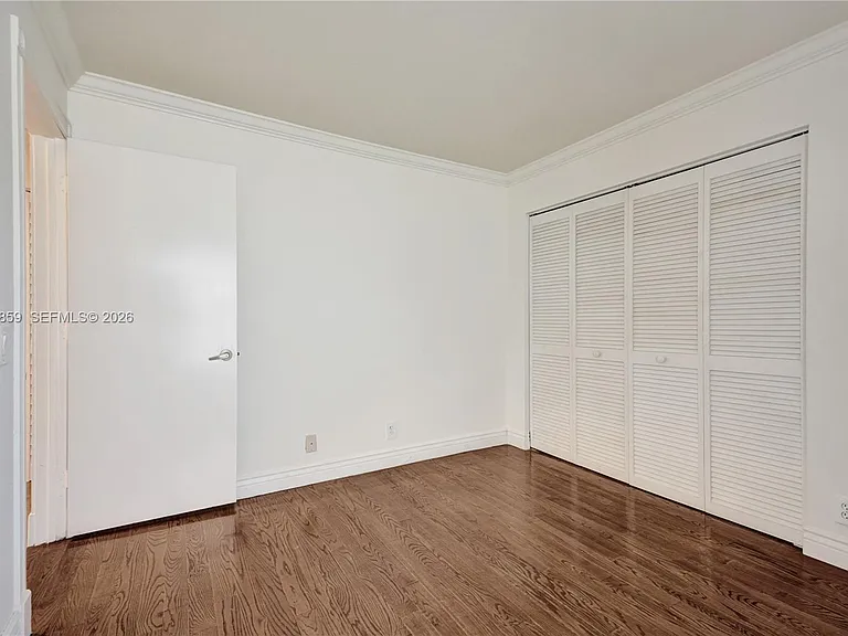 658 Stanton Dr — Photo 45
