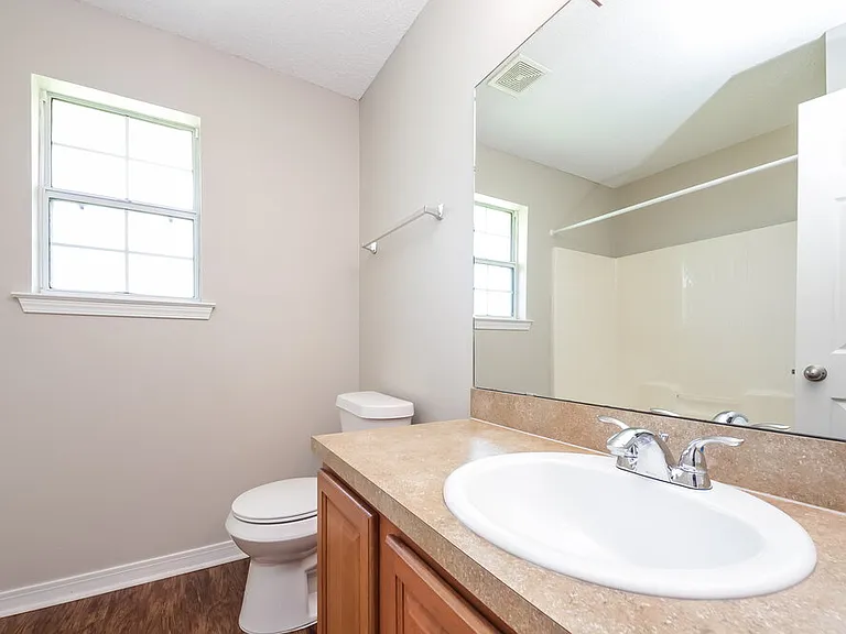 3209 Silverado Cir — Photo 13