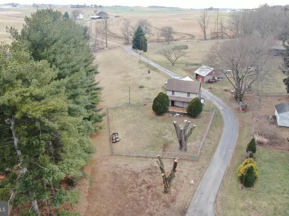 2774 Falling Spring Rd, Chambersburg, PA 17202