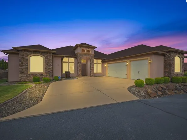 1388 Tuscany Pl, Richland, WA 99352