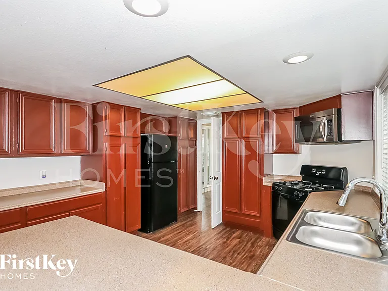 4119 Tasselwood Ln — Photo 7