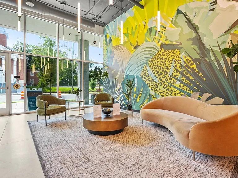 555 Boulevard