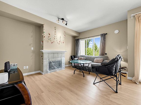 2nd image of 15133 29a Ave #15