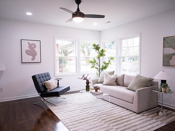 4th image of 809 Leon St