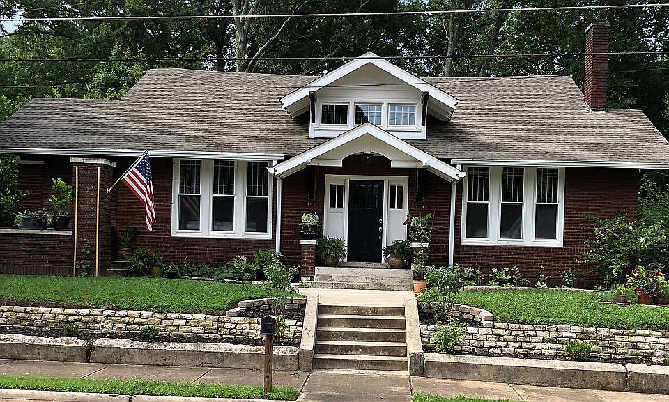 Front/Street View