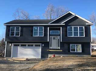 3 Countryside Way, West Warwick, RI 02893