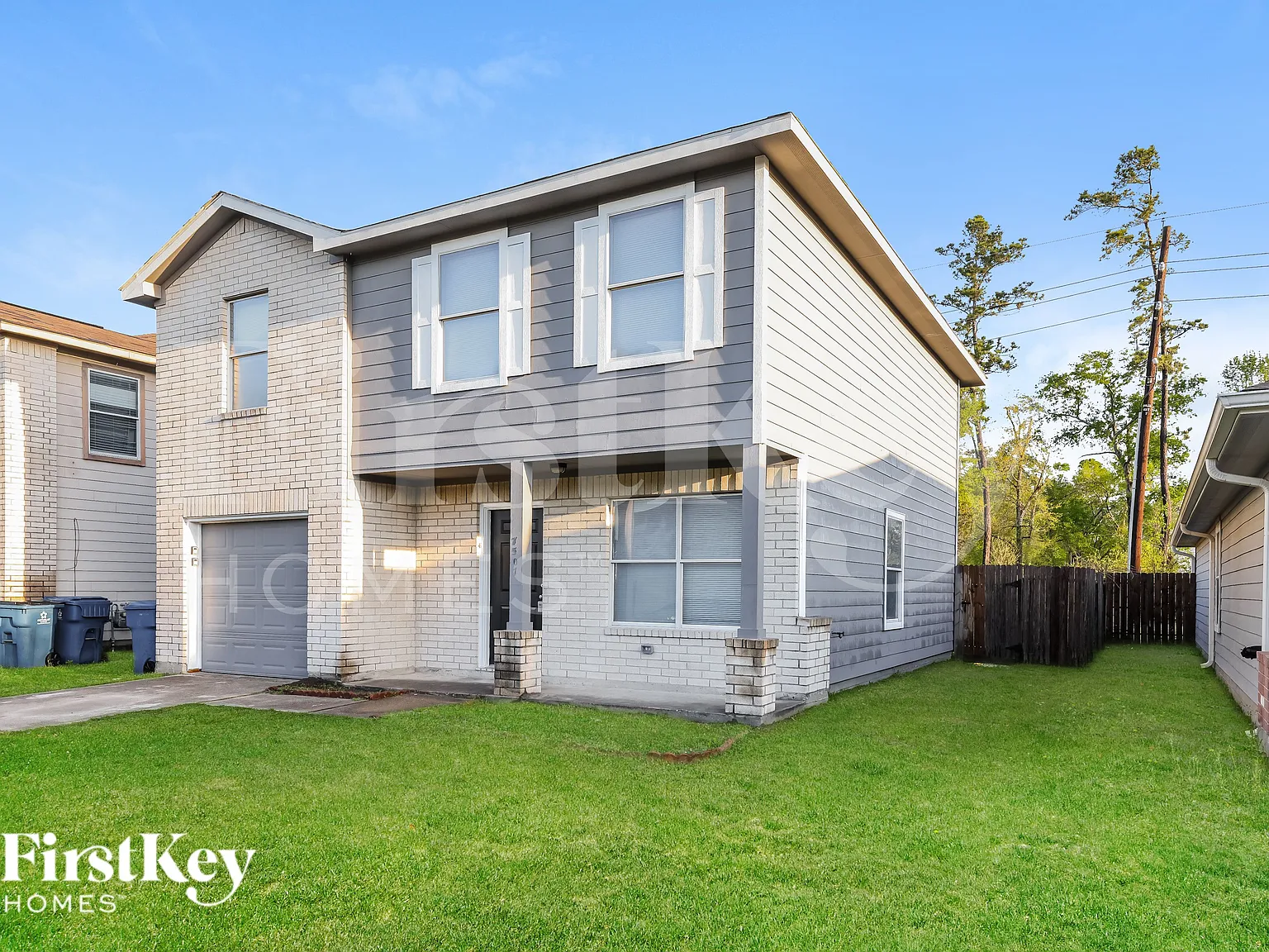 3 bed, 2.5 bath, 1596 sqft, $1,545 — Photo 2