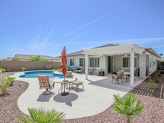 3rd image of 20480 W Delaney Dr