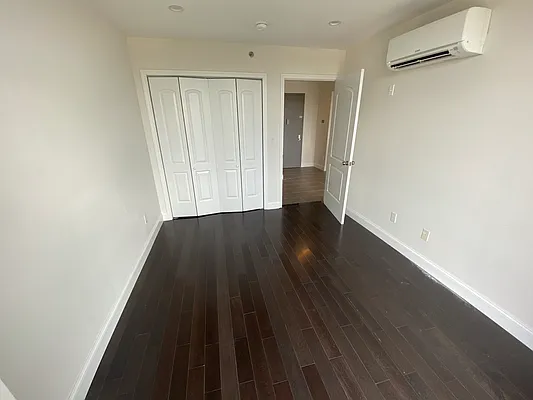 Rented by Nooklyn NYC LLC | media 30