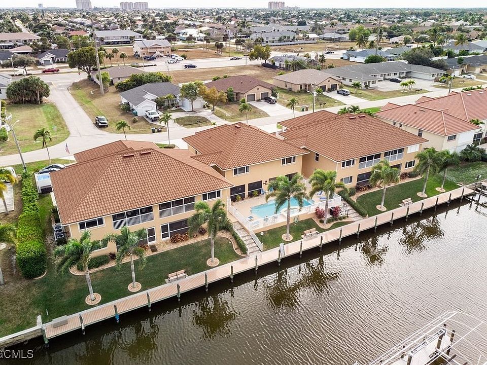 1st image of 917 SW 47th Ter APT 102