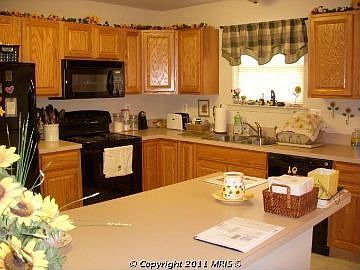 4th image of 7 Boundary Dr