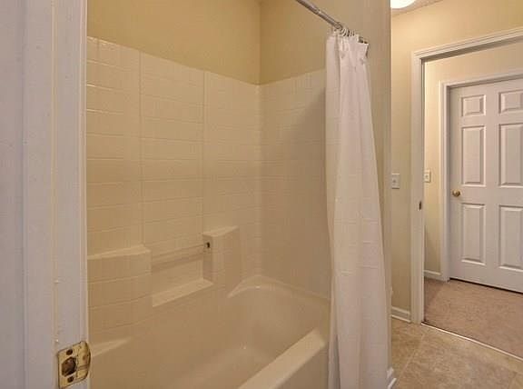 4th image of 87 Fellwood Dr