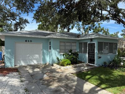 610 74th St N, Saint Petersburg, FL, 33710