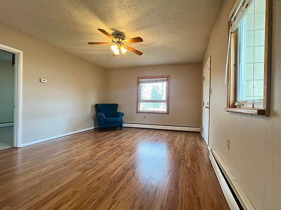 5th image of 14 Kathryn Ave