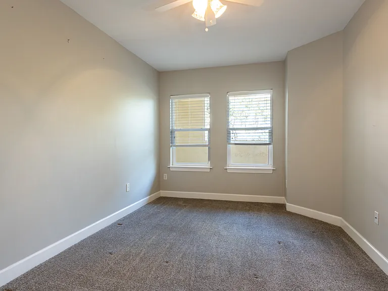 300 Bella Harbor Ct #101 — Photo 16