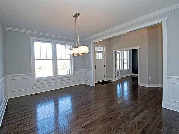 2nd image of 114 Grindstone Pl