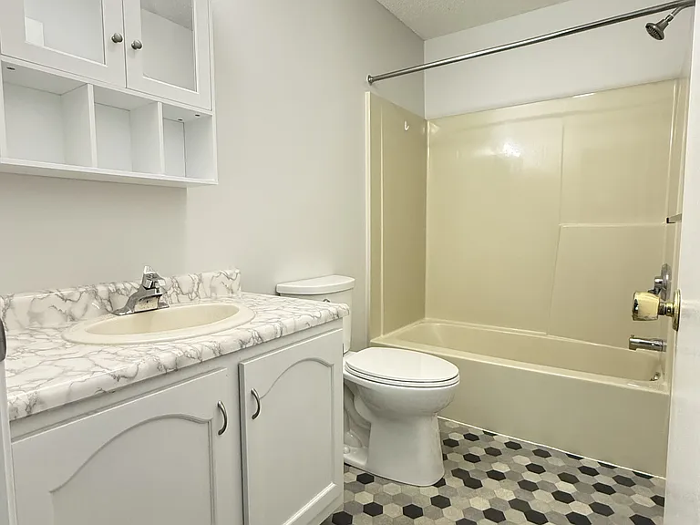 130 Endicott St N #319 — Photo 7