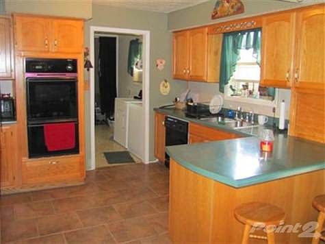 2nd image of 2647 County Road 650