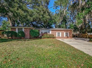 2333 Villanova Cir, Jacksonville, FL 32218