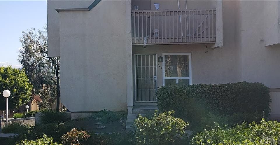 1st image of 715 Copper Dr