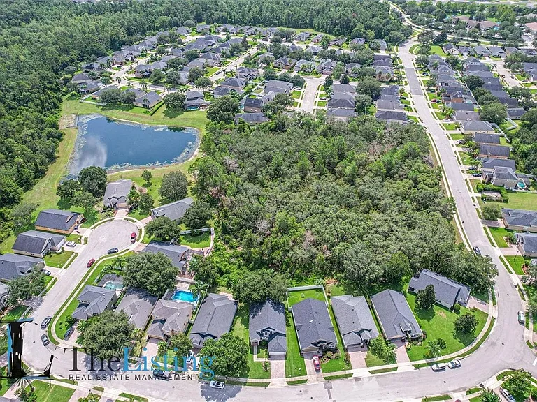 2872 Spring Heather Pl — Photo 30