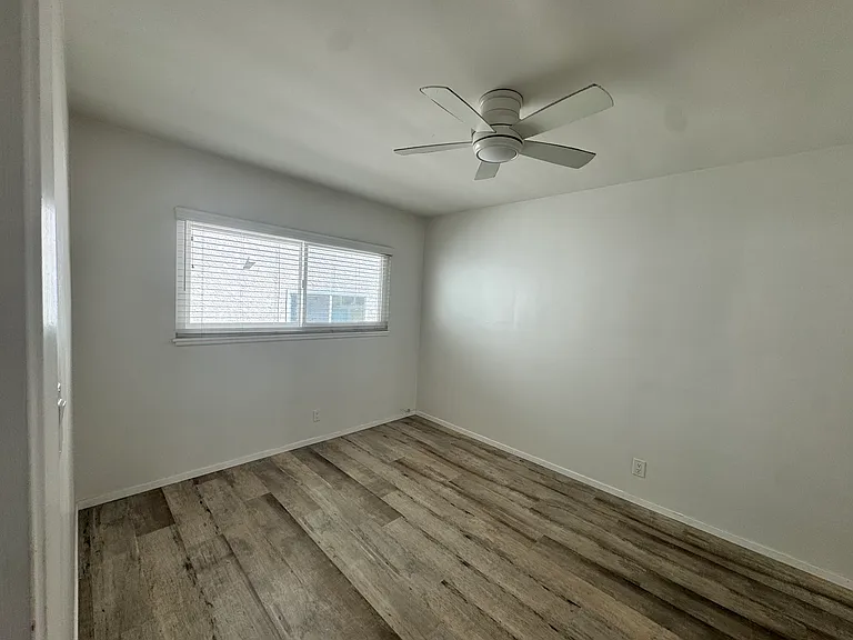 1676 Manning Ave #3 — Photo 9