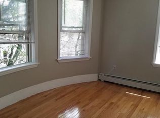 16 Marcella St APT 3, Cambridge, MA 02141