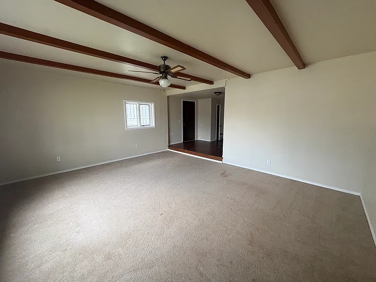1415 Hollins Ave — Photo 13