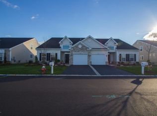 140 Diamond Spring Dr, Monroe Twp, NJ 08831