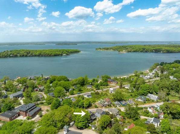 19 Pleasant Avenue, Portland, ME 04108