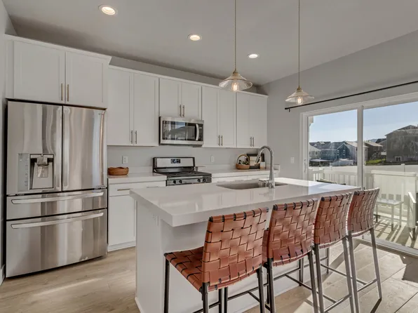 9757 N Aaron Ave, Eagle Mountain, UT 84005