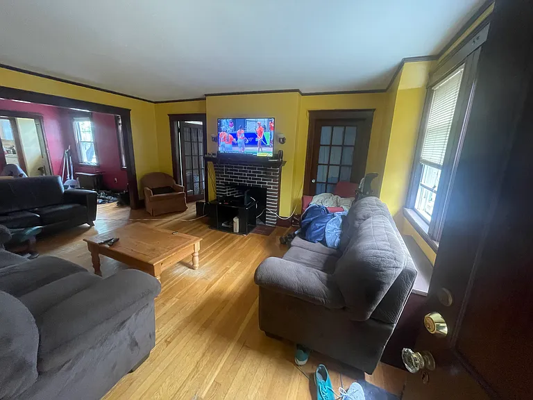 17 Cufflin St — Photo 2
