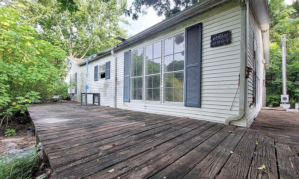 1st image of 7904 Cadillac Ave