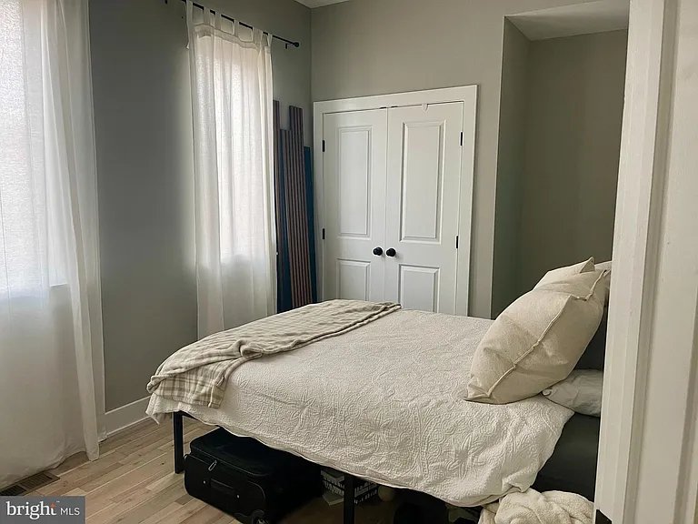 2547 Grays Ferry Ave #3 — Photo 15