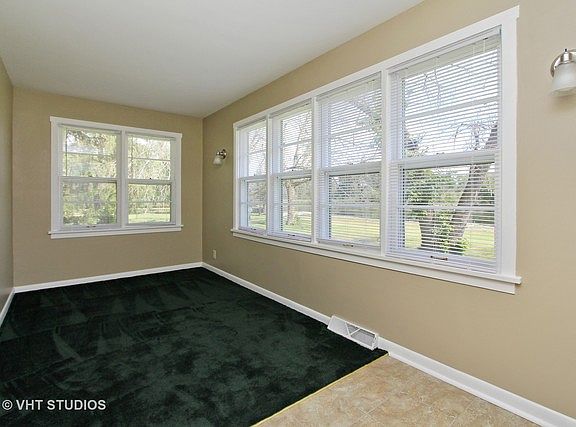 4th image of 41305 N Bayview Dr