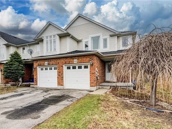 444 Annapolis Ct, Waterloo, ON N2K 4E7