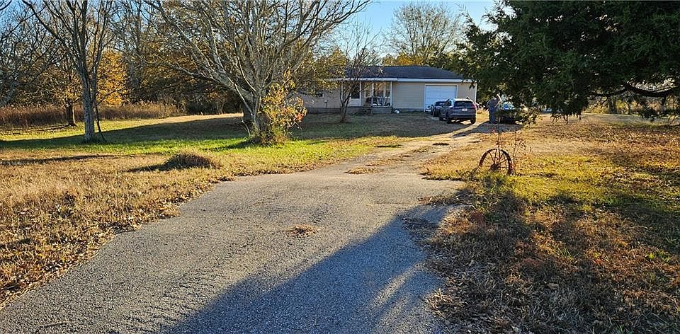 1st image of 4441 Highway 83