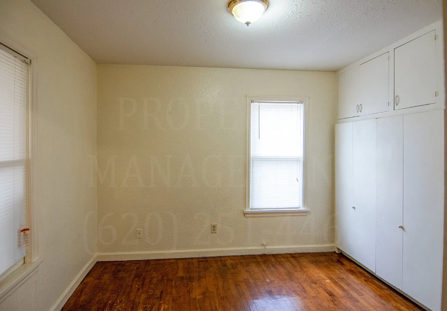 2 bed, 1.0 bath, 915 sqft, $700 — Photo 4