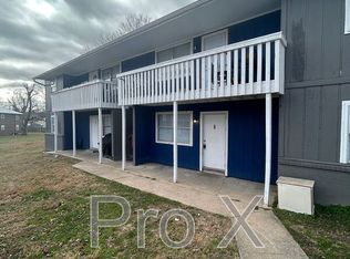 1605 Juniper Cir #B, Springdale, AR 72764