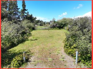 202 S Wynoochee Dr SW, Ocean Shores, WA 98569