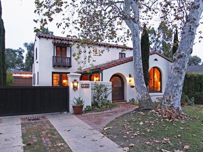 1134 N Holliston Ave, Pasadena, CA, 91104