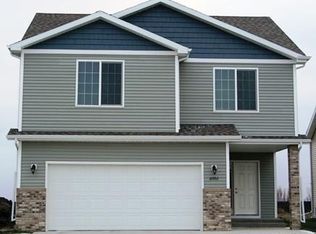 6002 57th Ave S, Fargo, ND 58104
