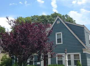 36 White Oak Rd, West Roxbury, MA 02132