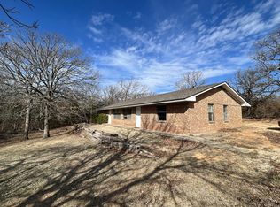 304 SE 10th St, Ada, OK 74820