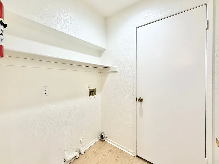 45485 Sunset Ln #3 — Photo 8